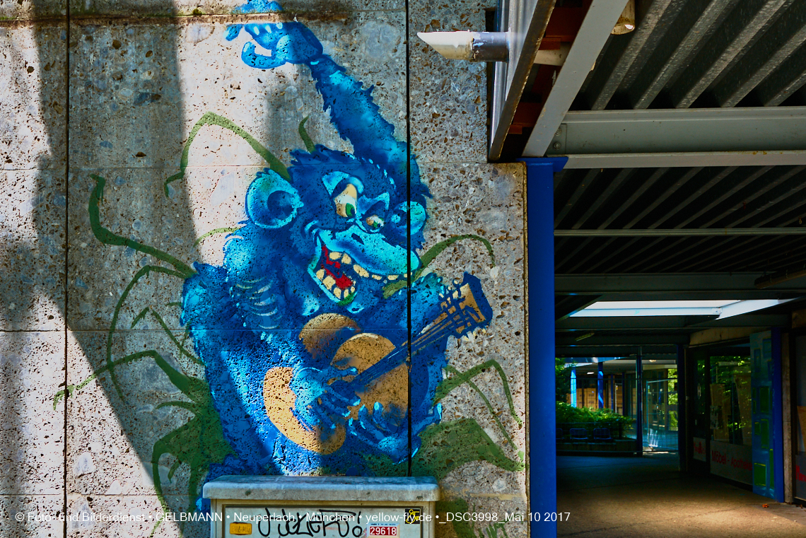 21.03.2017 - Abrissbaustelle Quiddezentrum in Neuperlach